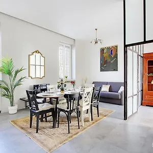 Superbe Loft 2br - Buttes Chaumont París