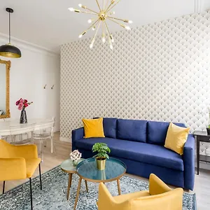 Cosy 3 Bedrooms - 1 Bathroom - Les Halles Apartment