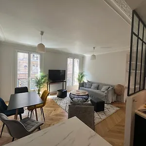 Appartement De, Parijs